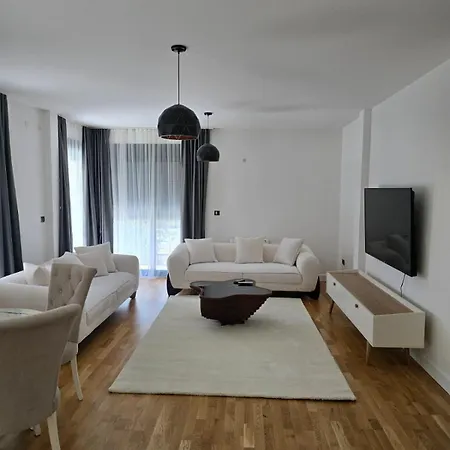Apartment Lux